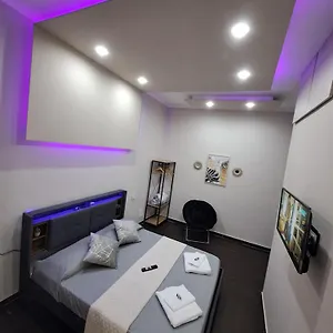 https://aircraft-services-rooms.hotels-amalfi.com