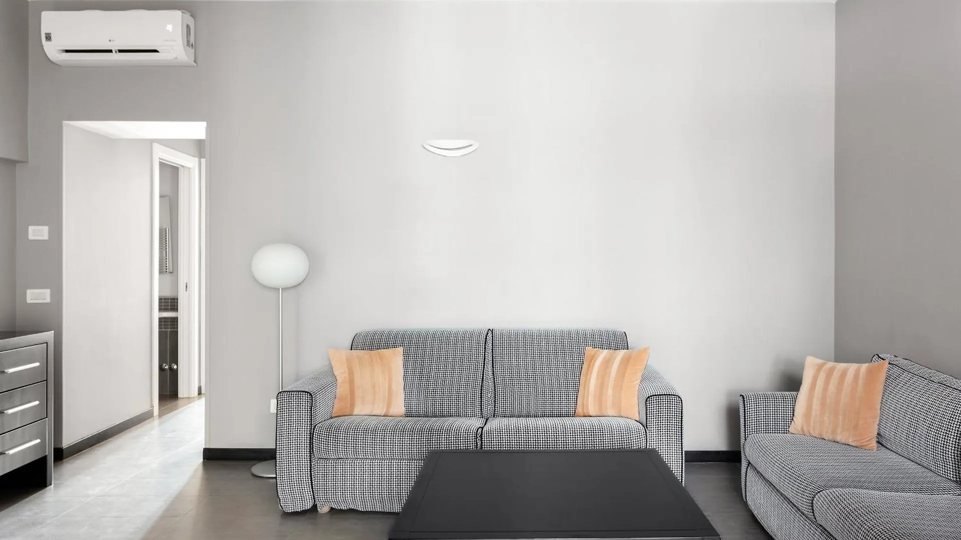 Numa Rome Vici Aparthotel