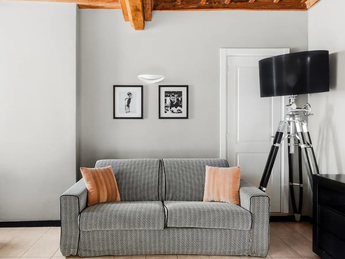 Aparthotel Numa Rome Vici 2*,  Italien