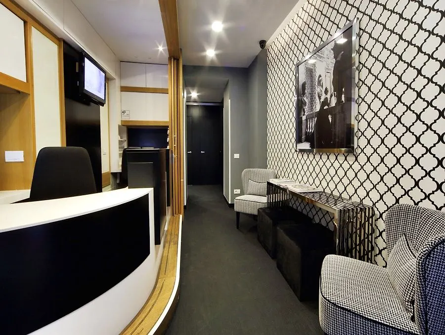 Aparthotel Numa Rome Vici 2*,